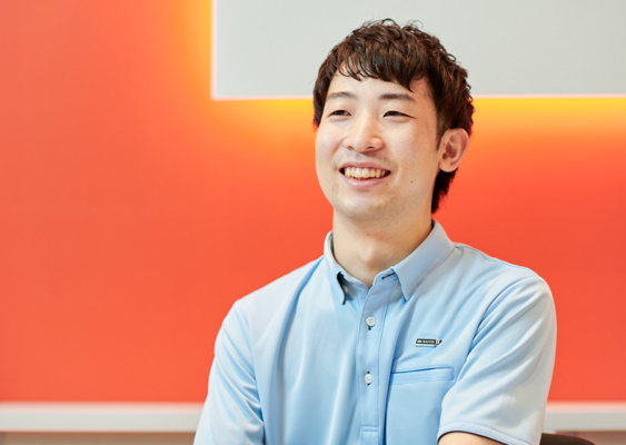 商材の販売だけでなく、お客さまの満足を考えることができる人に